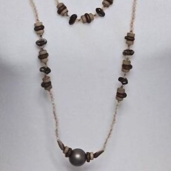 New! Long Wrap Necklace - Picture 3 of 5